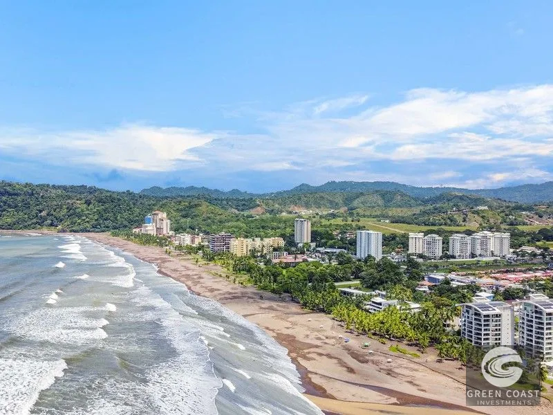 Luxury Beachfront Condo in Jacó: Fully Renovated, Turn-Key & Oceanfront — view 28, Jacó, Costa Rica