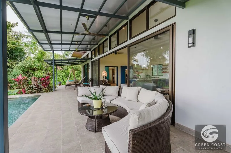 Panoramic Ocean View Estate in Hills of Portalon: Modern Luxury with Infinity Pool & Fruit Orchard — view 5, Quepos, Costa Rica