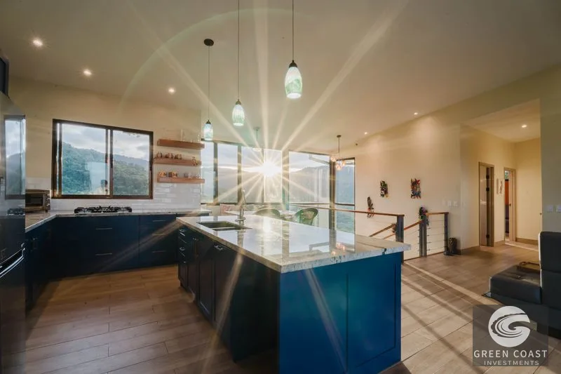 Panoramic Ocean View Estate in Hills of Portalon: Modern Luxury with Infinity Pool & Fruit Orchard — view 8, Quepos, Costa Rica