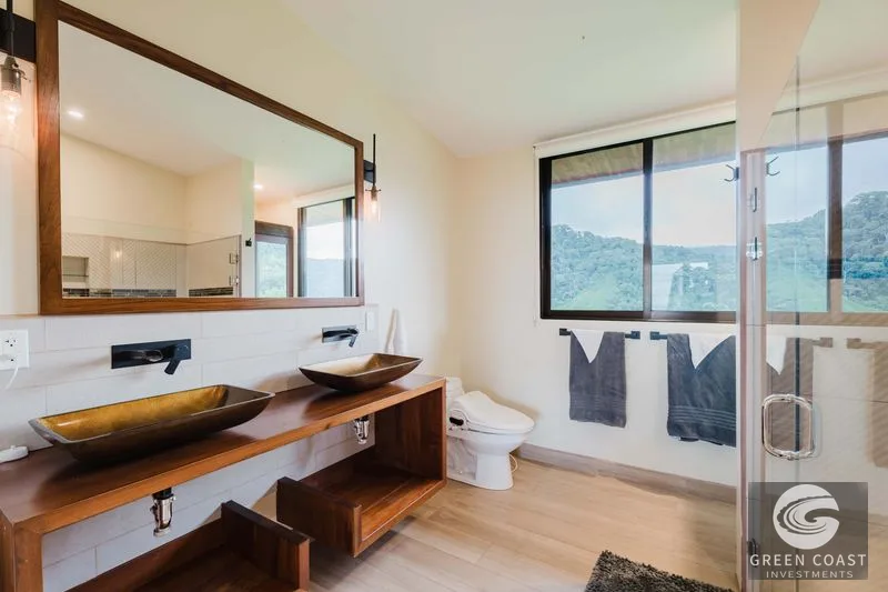 Panoramic Ocean View Estate in Hills of Portalon: Modern Luxury with Infinity Pool & Fruit Orchard — view 20, Quepos, Costa Rica
