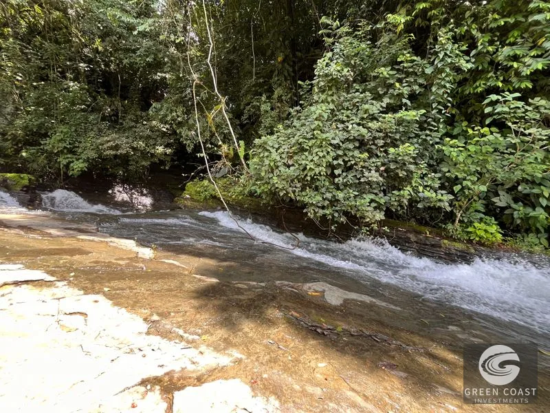Riverfront Eco-Paradise: 33-Acre Estate with Waterfalls near Manuel Antonio & Dominical — view 9, Quepos, Costa Rica