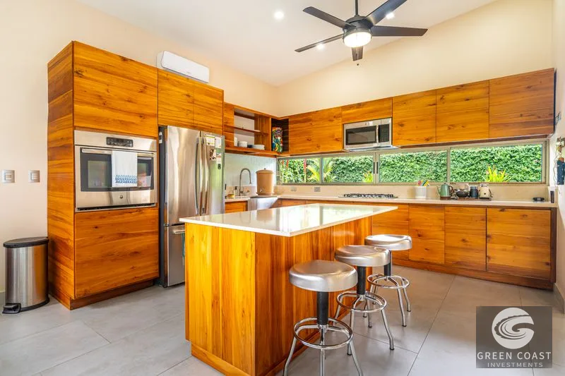 Uvita Bali-Inspired Oasis: 5-Bed Luxury Home with Casita, Walk to Whale's Tail — view 13, Uvita, Uvita, Costa Rica