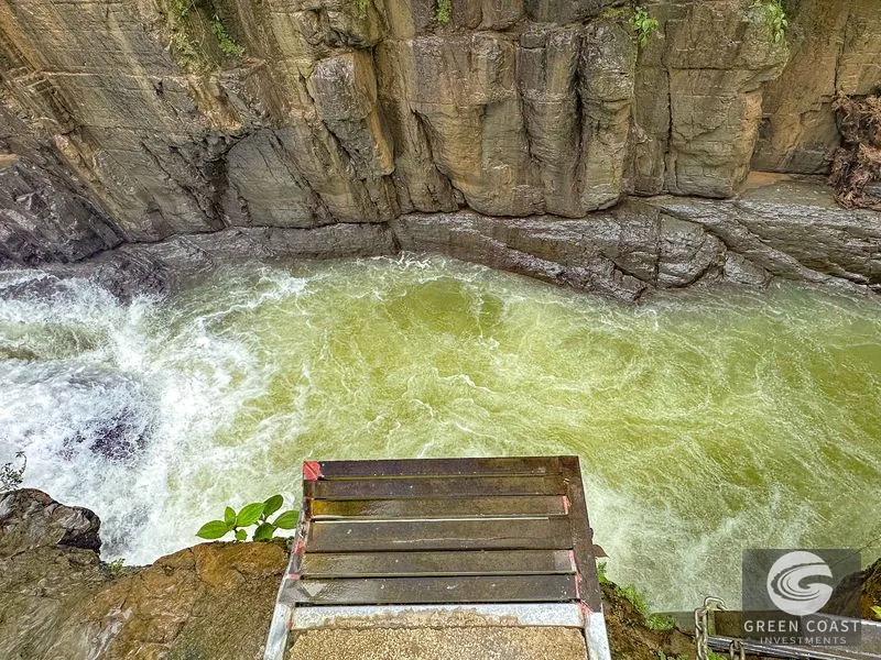 Breathtaking 210 Foot Waterfall on Over 200 Acres of Land in the Lush Hills & Mountains of Perez Zeledon – with SO MANY Additional Development Options! — view 1