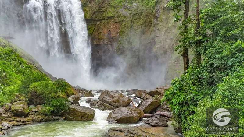 Breathtaking 210 Foot Waterfall on Over 200 Acres of Land in the Lush Hills & Mountains of Perez Zeledon – with SO MANY Additional Development Options! — view 4