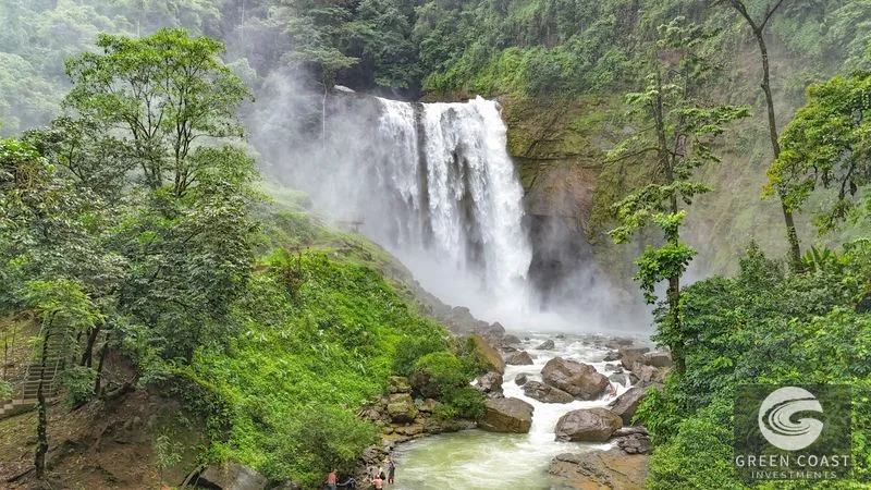 Breathtaking 210 Foot Waterfall on Over 200 Acres of Land in the Lush Hills & Mountains of Perez Zeledon – with SO MANY Additional Development Options! — view 4