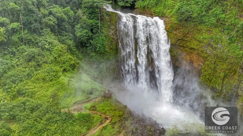 Breathtaking 210 Foot Waterfall on Over 200 Acres of Land in the Lush Hills & Mountains of Perez Zeledon – with SO MANY Additional Development Options! — view 5