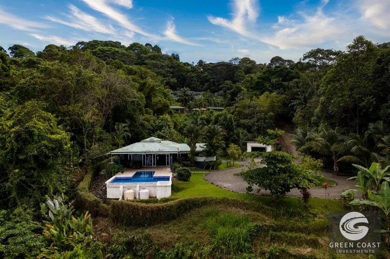 Lagunas Ocean View Retreat: Private 4-Bed Home with Infinity Pool & Lush Gardens — view 2, Lagunas, Barú, Costa Rica