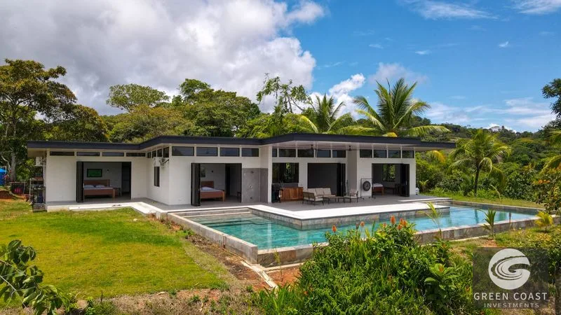 Spectacular Ocean View, Giant Resort Site, New Private Preserve Home perched on the Ojochal Front Ridge — view 2, Ojochal, Ojochal, Costa Rica