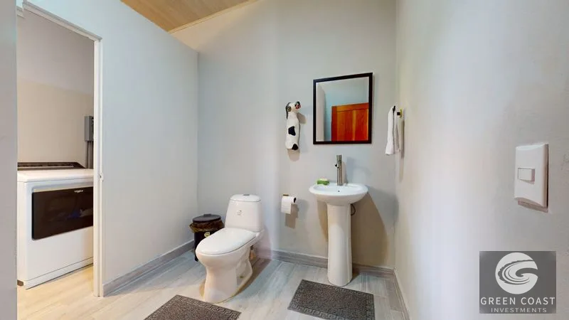 Spectacular Ocean View, Giant Resort Site, New Private Preserve Home perched on the Ojochal Front Ridge — view 32, Ojochal, Ojochal, Costa Rica