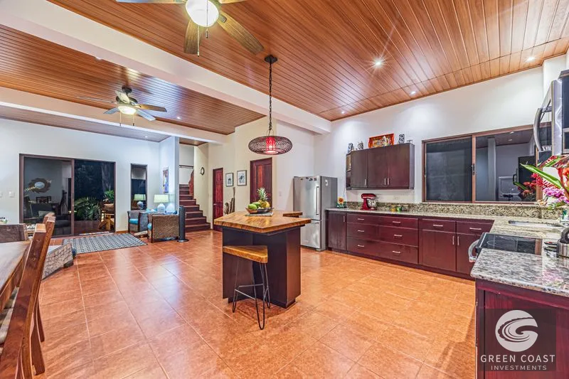 Dominical Oasis: 5-Bed Tropical Retreat, Walk to Beach, Pool & Gardens — view 5, Dominical, Dominical, Costa Rica