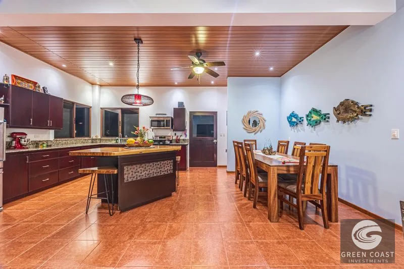 Dominical Oasis: 5-Bed Tropical Retreat, Walk to Beach, Pool & Gardens — view 6, Dominical, Dominical, Costa Rica