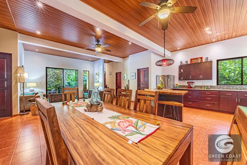 Dominical Oasis: 5-Bed Tropical Retreat, Walk to Beach, Pool & Gardens — view 8, Dominical, Dominical, Costa Rica