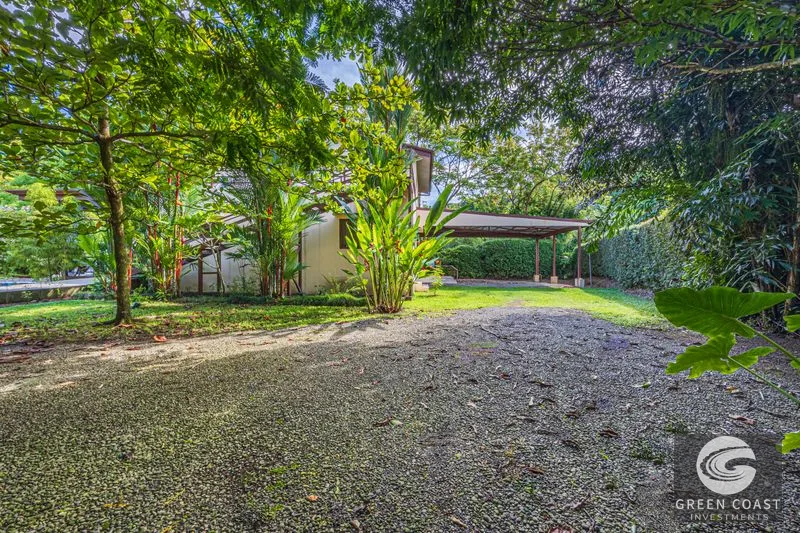Dominical Oasis: 5-Bed Tropical Retreat, Walk to Beach, Pool & Gardens — view 19, Dominical, Dominical, Costa Rica