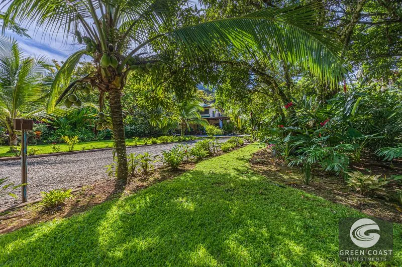 Dominical Oasis: 5-Bed Tropical Retreat, Walk to Beach, Pool & Gardens — view 47, Dominical, Dominical, Costa Rica