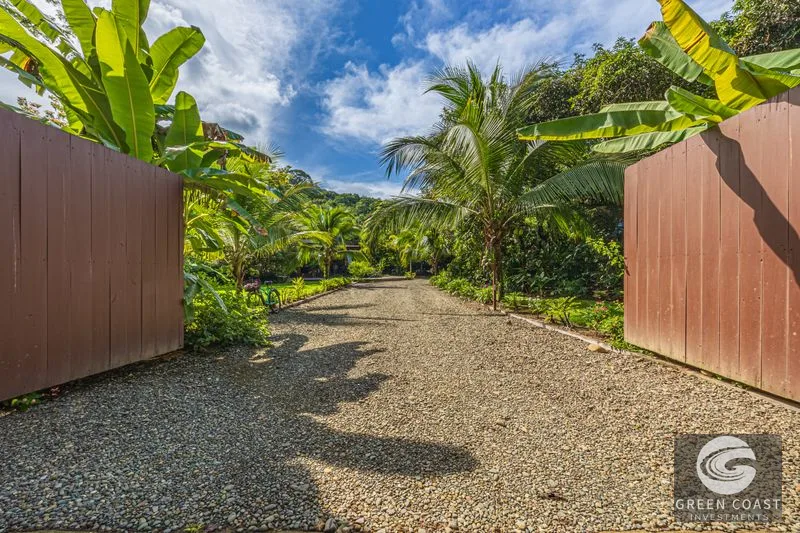 Dominical Oasis: 5-Bed Tropical Retreat, Walk to Beach, Pool & Gardens — view 48, Dominical, Dominical, Costa Rica