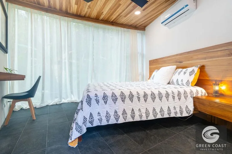 The Glass House: Ojochal Ocean View Luxury with Infinity Pool & Solar — view 47, Ojochal, Ojochal, Costa Rica