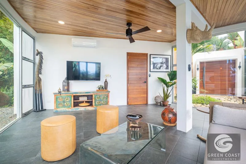 The Glass House: Ojochal Ocean View Luxury with Infinity Pool & Solar — view 60, Ojochal, Ojochal, Costa Rica