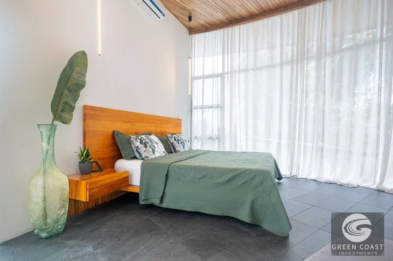 The Glass House: Ojochal Ocean View Luxury with Infinity Pool & Solar — view 62, Ojochal, Ojochal, Costa Rica