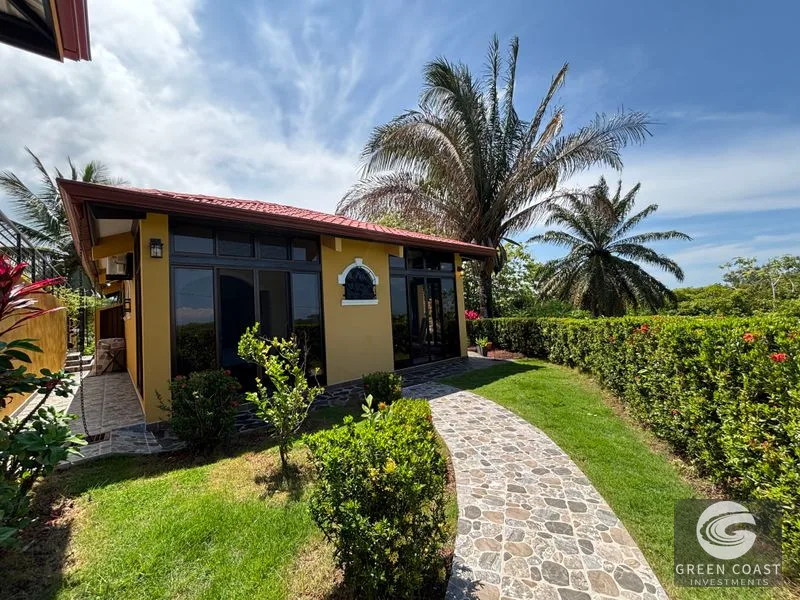 Oceanview Retreat with Guesthouse & Pool in Gated Community - US-Style Fixed Mortgage Available! — view 4, Quepos, Parrita, Costa Rica
