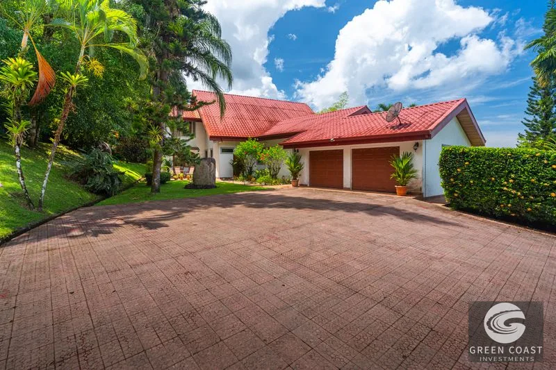 Private Ojochal Estate: Jungle Luxury with Panoramic Ocean Views & Artisan Craftsmanship — view 5, Ojochal, Ojochal, Costa Rica