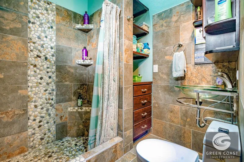 Ojochal Luxury: Ocean View 4-Bed Villa, Infinity Pool, 10 Acres & Waterfalls — view 29, Ojochal, Osa, Costa Rica