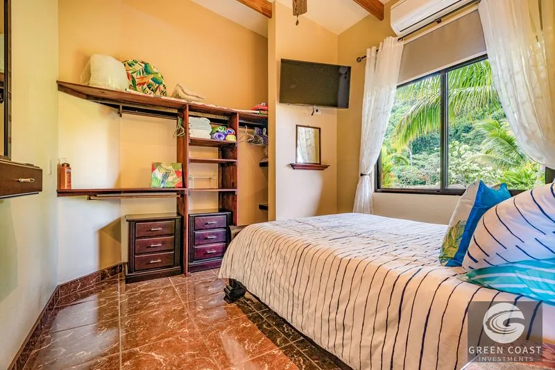 Ojochal Luxury: Ocean View 4-Bed Villa, Infinity Pool, 10 Acres & Waterfalls — view 30, Ojochal, Osa, Costa Rica