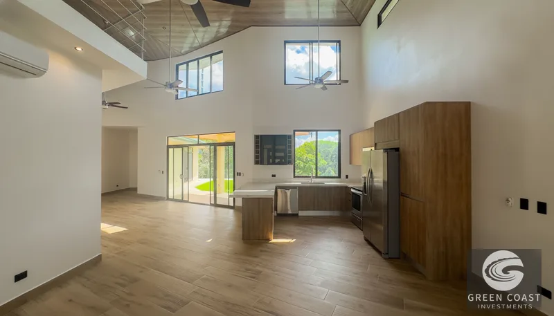 New 4-Bed Luxury Villa in Manuel Antonio's Exclusive Gated Community with Mountain & Lake Views — view 7, Quepos, Costa Rica