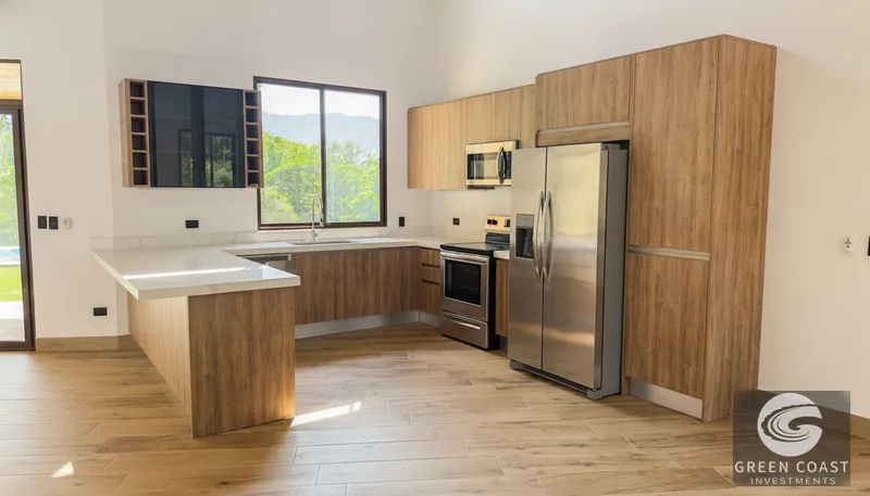 New 4-Bed Luxury Villa in Manuel Antonio's Exclusive Gated Community with Mountain & Lake Views — view 10, Quepos, Costa Rica
