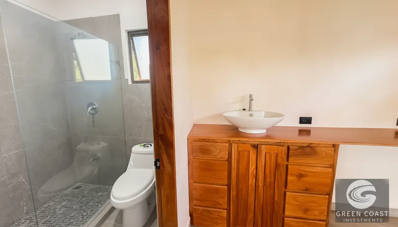 New 4-Bed Luxury Villa in Manuel Antonio's Exclusive Gated Community with Mountain & Lake Views — view 11, Quepos, Costa Rica
