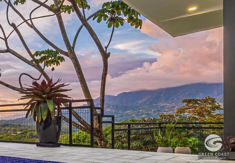 Ojochal Luxury: Ocean & Mountain View Estate with Private Pool on 4+ Acres — view 7, Ojochal, Costa Rica