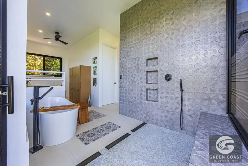 Ojochal Luxury: Ocean & Mountain View Estate with Private Pool on 4+ Acres — view 23, Ojochal, Costa Rica