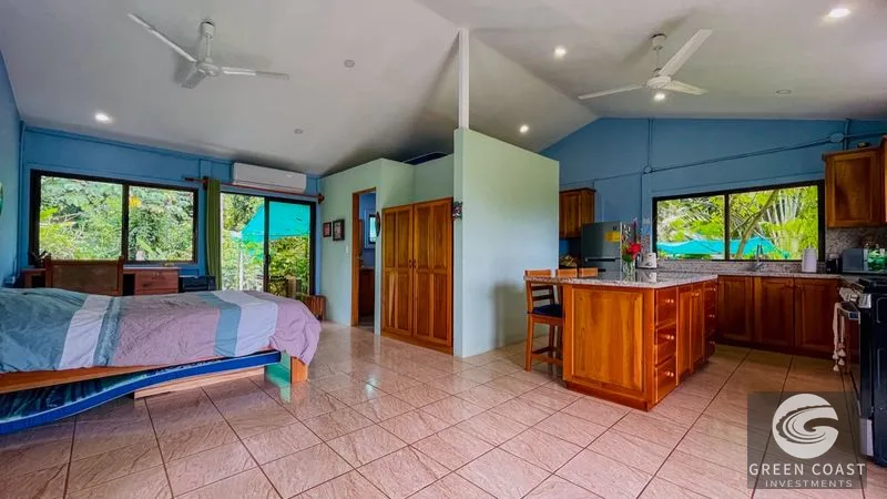 Ojochal Estate: Two Homes, Ocean & Mountain Views, Pool & Expansion Potential on 1.55 Acres — view 6, Ojochal, Ojochal, Costa Rica