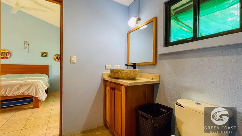 Ojochal Estate: Two Homes, Ocean & Mountain Views, Pool & Expansion Potential on 1.55 Acres — view 10, Ojochal, Ojochal, Costa Rica