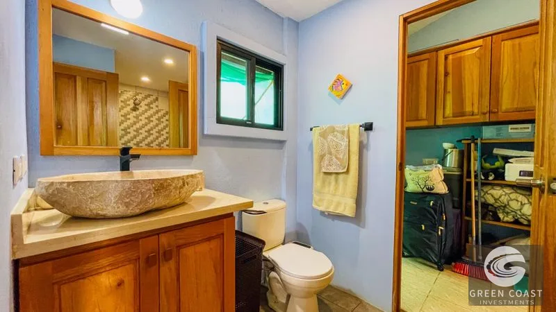 Ojochal Estate: Two Homes, Ocean & Mountain Views, Pool & Expansion Potential on 1.55 Acres — view 57, Ojochal, Ojochal, Costa Rica