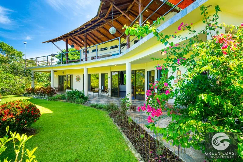 Casa Única - Ocean View Oasis with Commercial Potential in the Heart of Uvita — view 10, Uvita, Uvita, Costa Rica