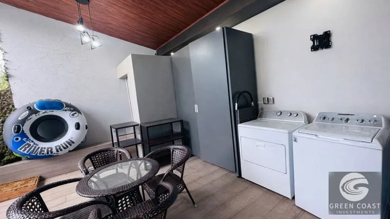 New Modern Home Near Manuel Antonio: Walk to Airport, Short Drive to Beaches & Marina — view 11, Quepos, Costa Rica
