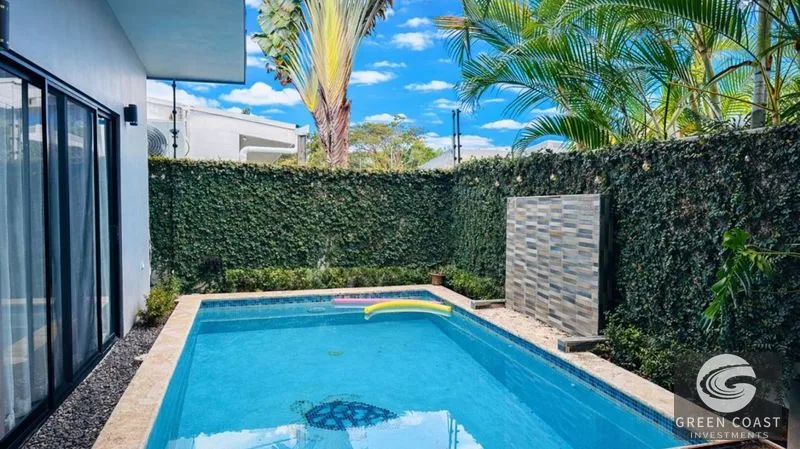 New Modern Home Near Manuel Antonio: Walk to Airport, Short Drive to Beaches & Marina — view 15, Quepos, Costa Rica
