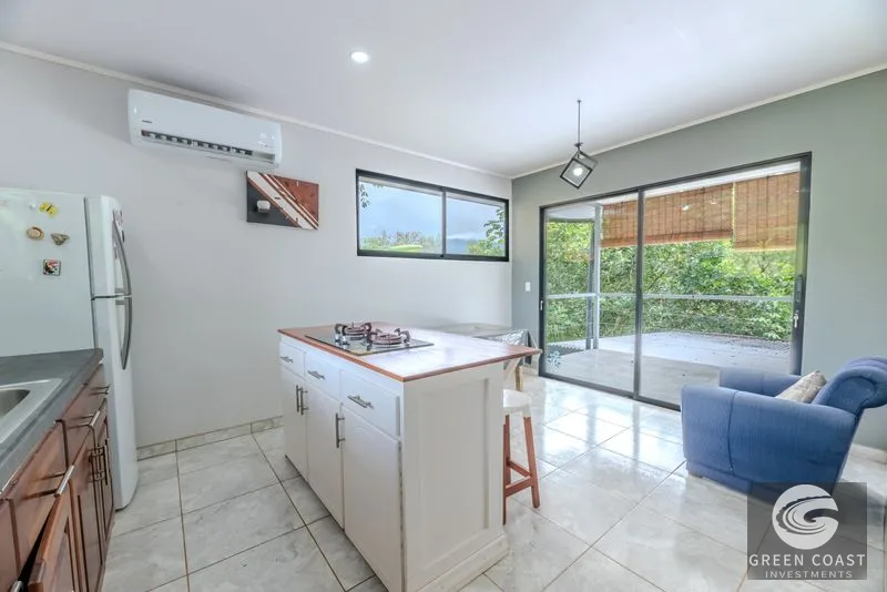 Jungle Oasis: 4 Furnished Homes, Income Potential, 15 Mins to Dominical Beach — view 7, Platanillo, Pérez Zeledón, Costa Rica
