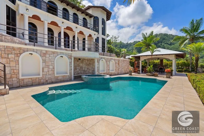 OCEAN VIEW ESTATE HOME WITH GUEST BUNGALOW, CARETAKER HOME, FRUIT TREES, AND WATERFALL – 3.47 ACRES — view 1, Ojochal, Ojochal, Costa Rica