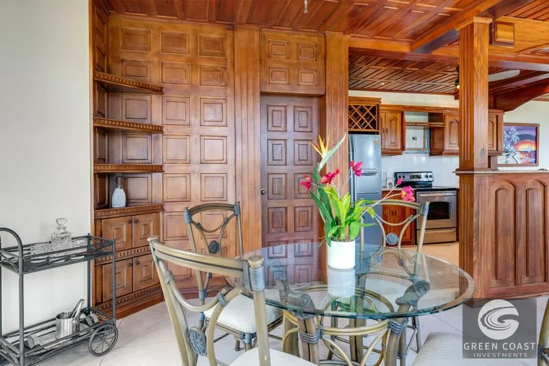 OCEAN VIEW ESTATE HOME WITH GUEST BUNGALOW, CARETAKER HOME, FRUIT TREES, AND WATERFALL – 3.47 ACRES — view 11, Ojochal, Ojochal, Costa Rica