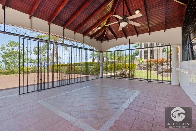 OCEAN VIEW ESTATE HOME WITH GUEST BUNGALOW, CARETAKER HOME, FRUIT TREES, AND WATERFALL – 3.47 ACRES — view 41, Ojochal, Ojochal, Costa Rica