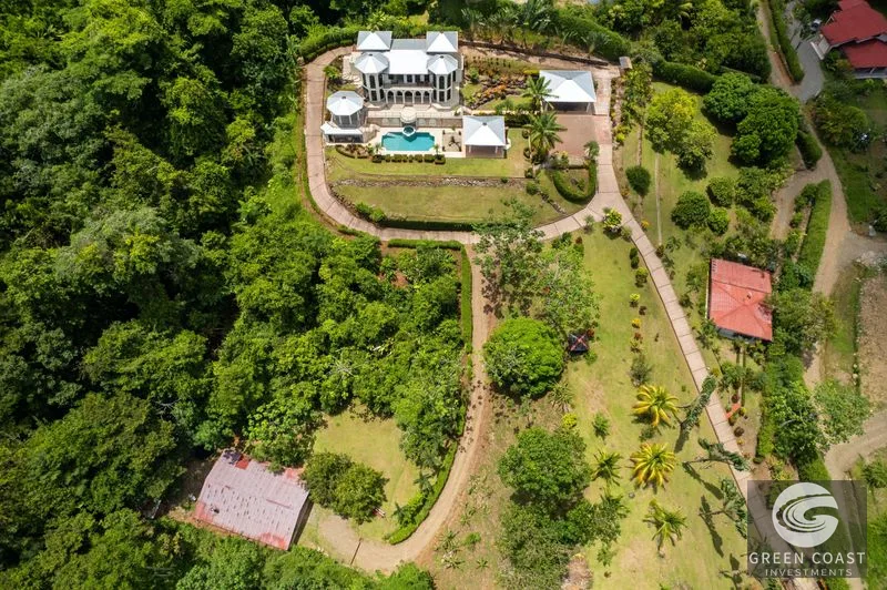 OCEAN VIEW ESTATE HOME WITH GUEST BUNGALOW, CARETAKER HOME, FRUIT TREES, AND WATERFALL – 3.47 ACRES — view 51, Ojochal, Ojochal, Costa Rica