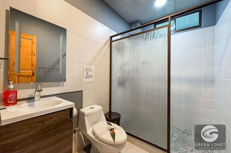 Uvita Hotel for Sale: 16-Bed Oasis Near Marino Ballena National Park with Pool & Restaurant — view 23, Uvita, Uvita, Costa Rica