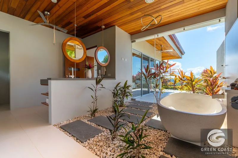 Blue Horizon – luxury ocean-view home in Ojochal, Costa Rica — view 16, Ojochal, Ojochal, Costa Rica