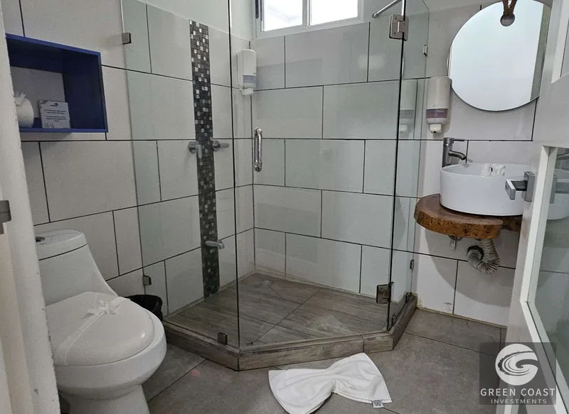 Profitable 8-Room Boutique Hotel in Uvita: High ROI Investment Opportunity with Pool — view 20, Uvita, Osa, Costa Rica