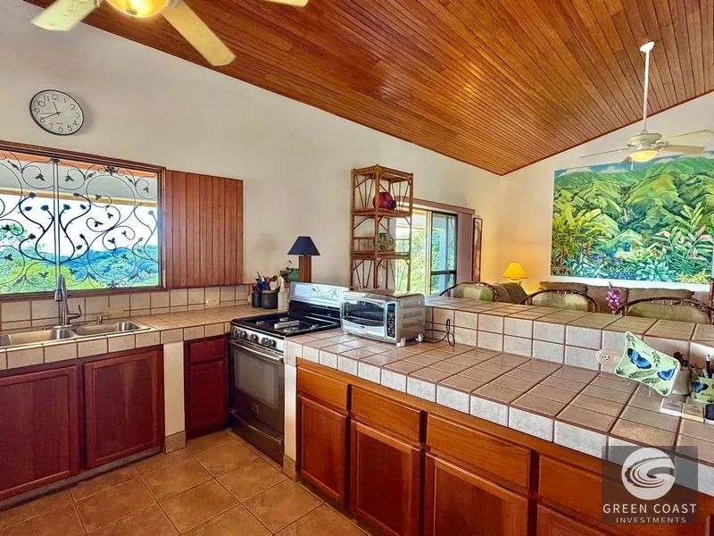 Ocean View Estate: 3.64 Acres, 3-Bed Home, Expansion Potential, 10 Mins to Dominical Beach! — view 23, Dominical, Dominical, Costa Rica