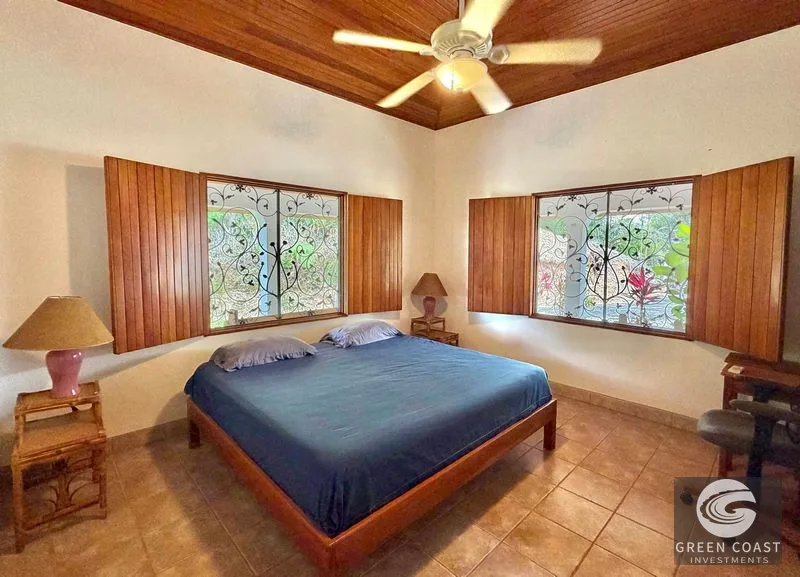 Ocean View Estate: 3.64 Acres, 3-Bed Home, Expansion Potential, 10 Mins to Dominical Beach! — view 28, Dominical, Dominical, Costa Rica
