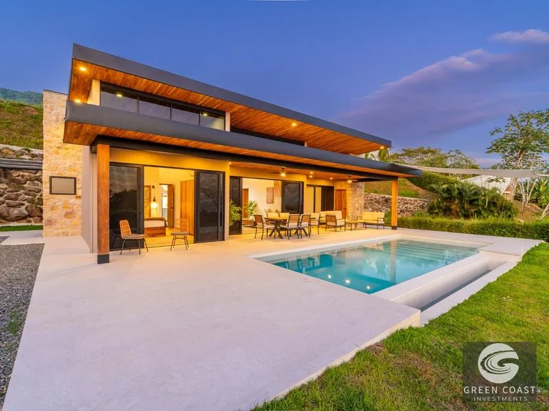 Ojochal Modern Masterpiece: Ocean View Luxury with Infinity Pool & Butterfly Roof — view 1, Ojochal, Ojochal, Costa Rica