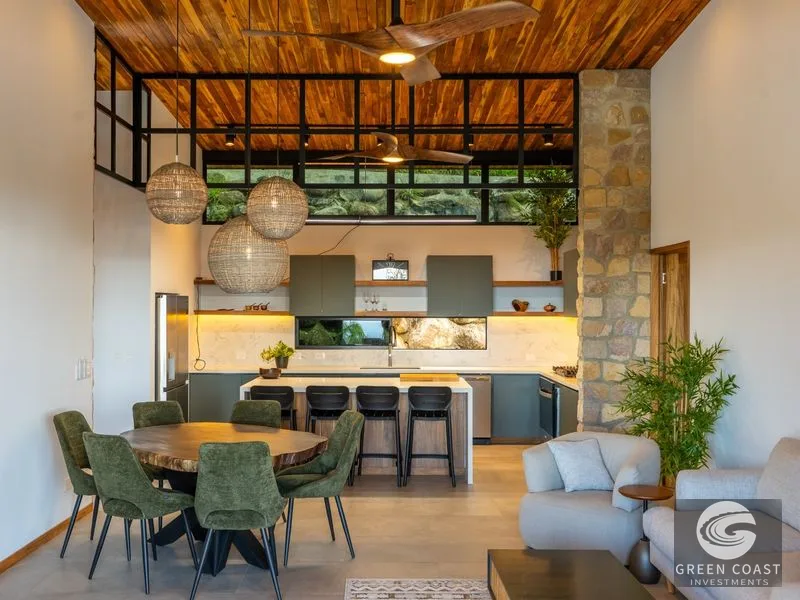 Ojochal Modern Masterpiece: Ocean View Luxury with Infinity Pool & Butterfly Roof — view 3, Ojochal, Ojochal, Costa Rica