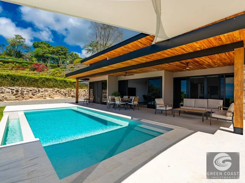 Ojochal Modern Masterpiece: Ocean View Luxury with Infinity Pool & Butterfly Roof — view 4, Ojochal, Ojochal, Costa Rica
